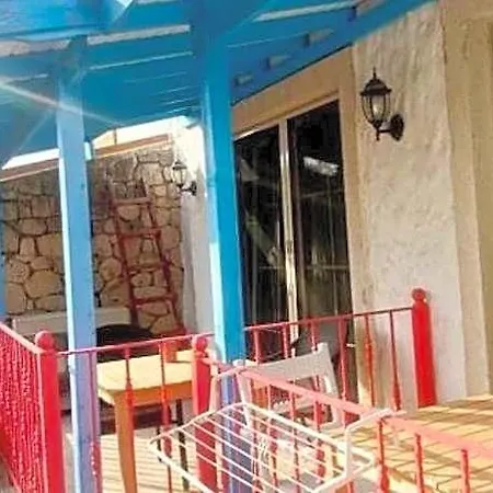 Pervin Hanim Konagi 2* Çeşme