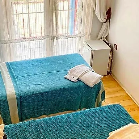 Hotel Pervin Hanim Konagi 2*